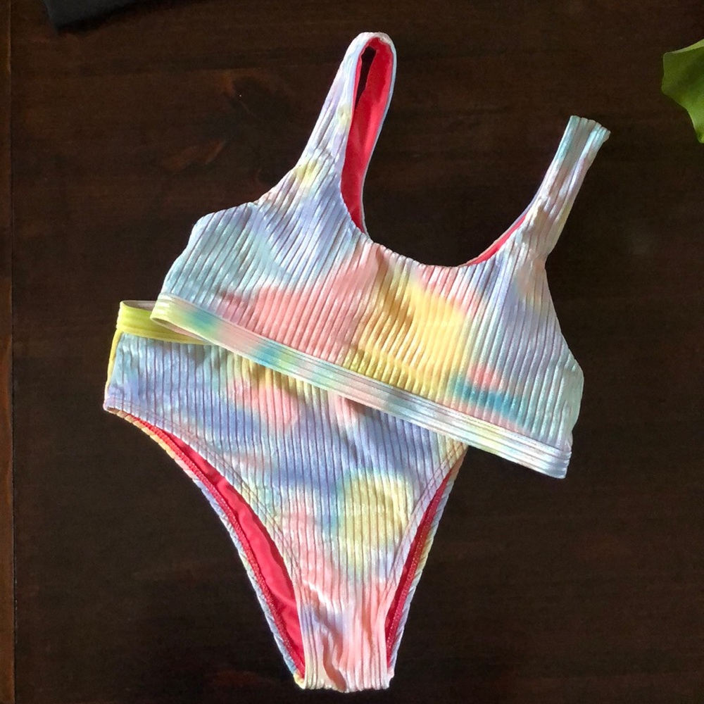 Brand new halara swim suit